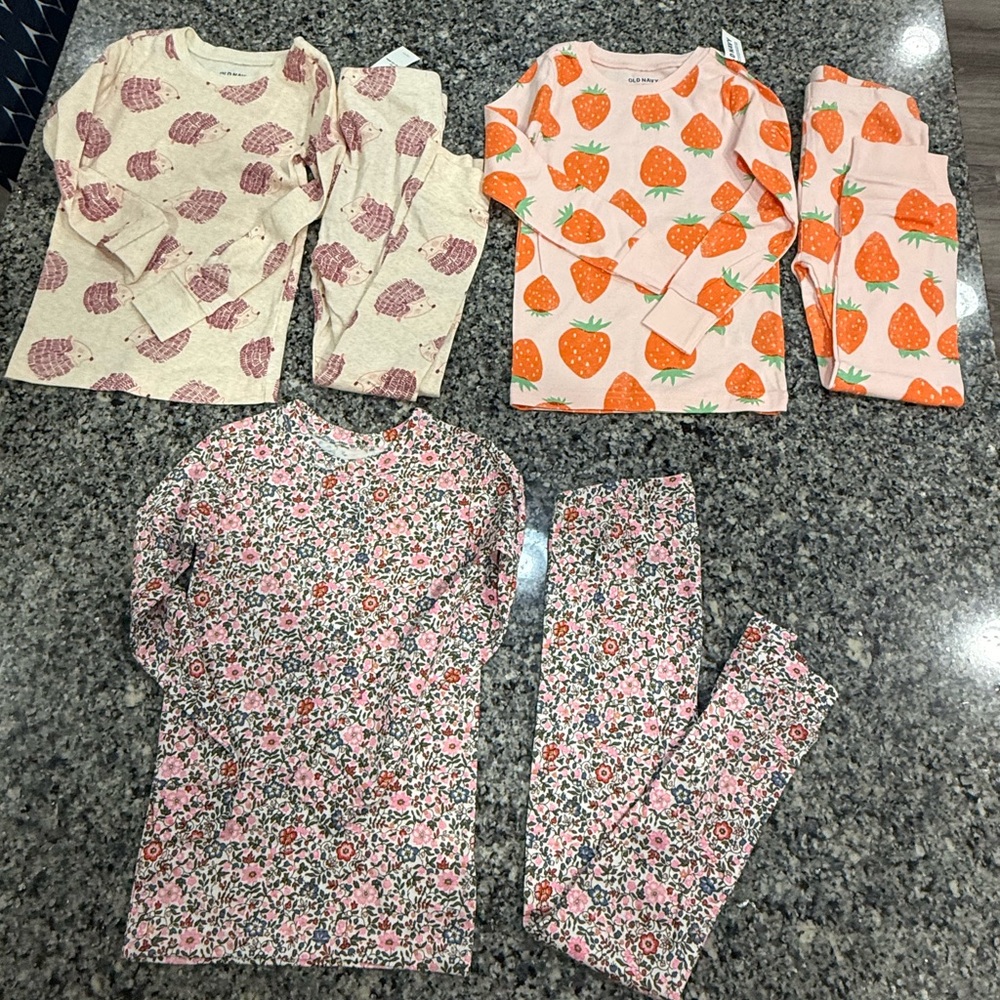 Girls 5T Pajama Bundle